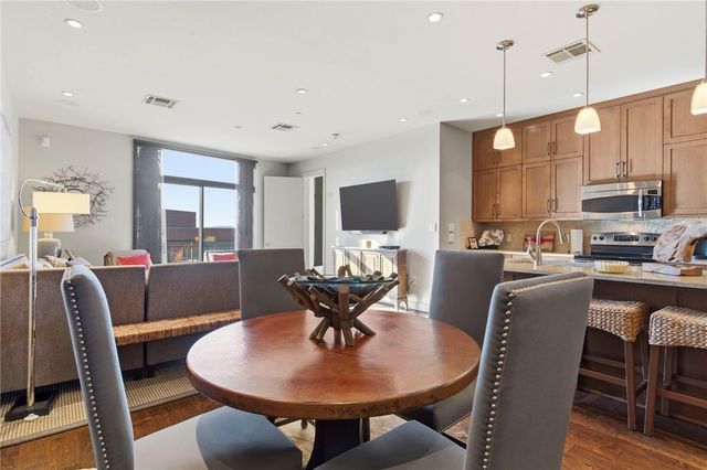 401 W Watson Street 401, Fayetteville, AR 72701