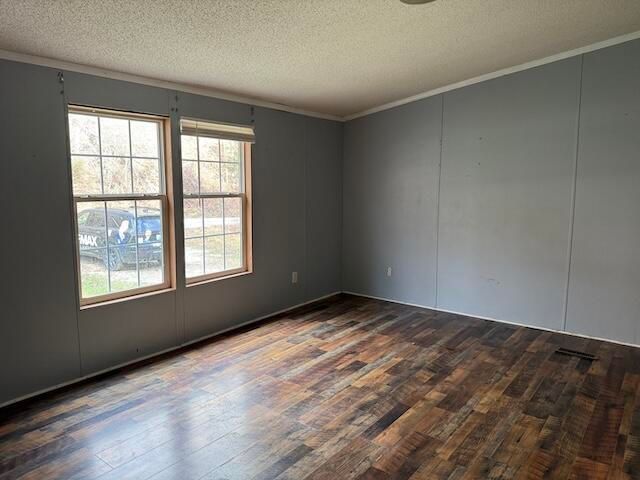 509 Ponder Branch Road, Frenchburg, KY 40322