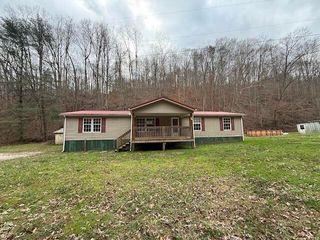 509 Ponder Branch Road, Frenchburg, KY 40322