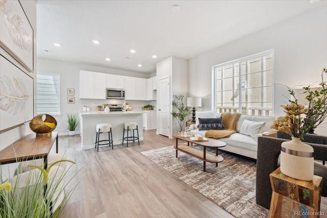 22639 E 47th Drive, Aurora, CO 80019