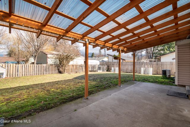 1011 E Gilbert Ave, Coeur D'alene, ID 83815