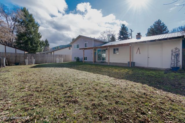 1011 E Gilbert Ave, Coeur D'alene, ID 83815