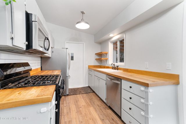 1011 E Gilbert Ave, Coeur D'alene, ID 83815