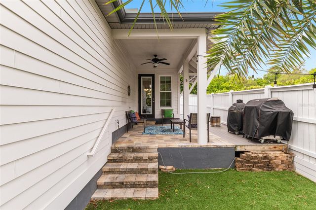 12926 SW 7TH AVENUE, Newberry, FL 32669