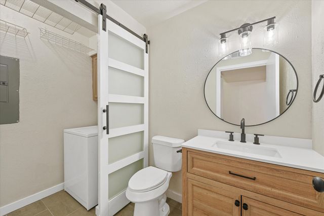 7510 Holly Hill Drive 152, Dallas, TX 75231