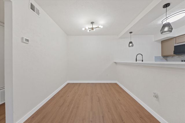 7510 Holly Hill Drive 152, Dallas, TX 75231