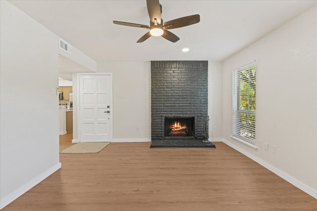 7510 Holly Hill Drive 152, Dallas, TX 75231