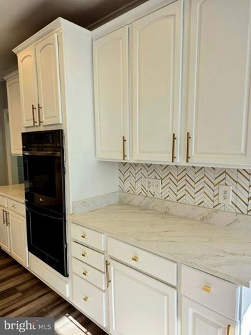 6101 GOLD YARROW LN, Upper Marlboro, MD 20772