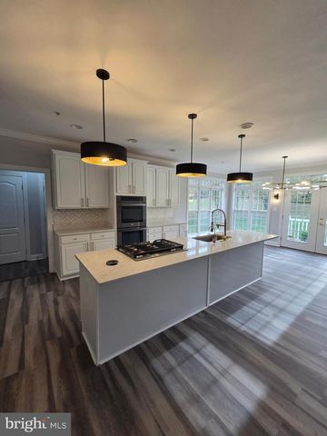 6101 GOLD YARROW LN, Upper Marlboro, MD 20772