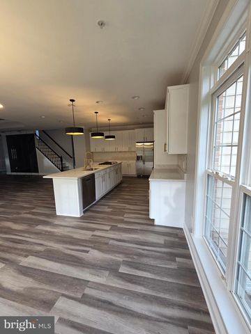 6101 GOLD YARROW LN, Upper Marlboro, MD 20772