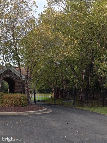 6101 GOLD YARROW LN, Upper Marlboro, MD 20772