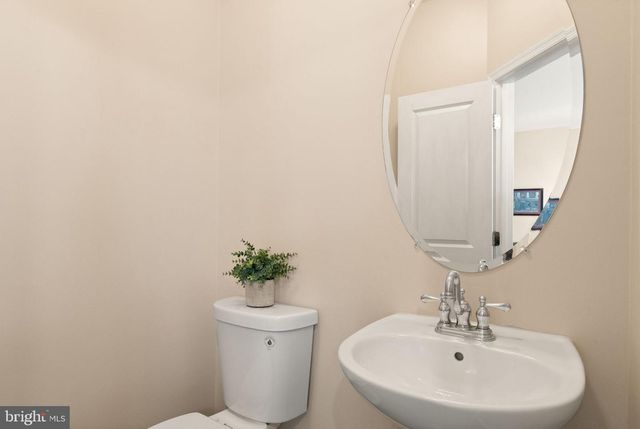 11863 BENTON LAKE RD, Bristow, VA 20136