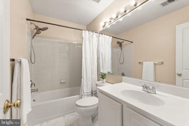 11863 BENTON LAKE RD, Bristow, VA 20136