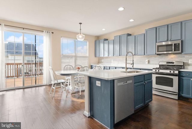 11863 BENTON LAKE RD, Bristow, VA 20136