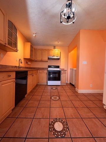 409 7th Ave, W, Springfield, TN 37172