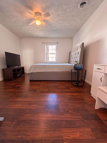 409 7th Ave, W, Springfield, TN 37172