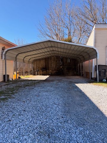 409 7th Ave, W, Springfield, TN 37172