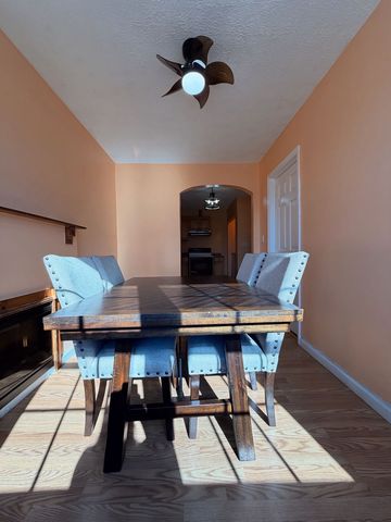 409 7th Ave, W, Springfield, TN 37172