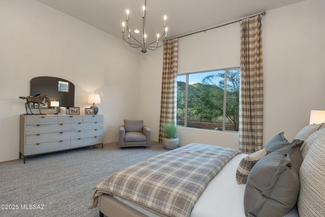 6862 W Patina Drive, Marana, AZ 85658