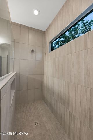 6862 W Patina Drive, Marana, AZ 85658