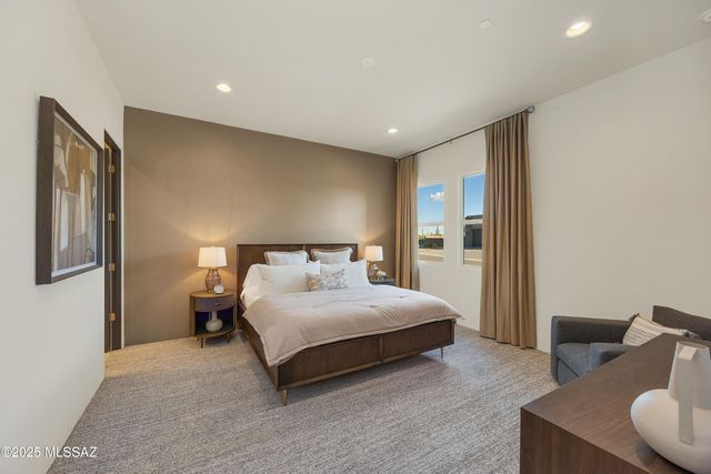 6862 W Patina Drive, Marana, AZ 85658