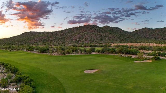 6862 W Patina Drive, Marana, AZ 85658