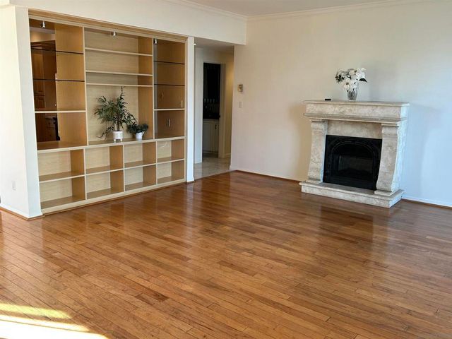 2410 Albatross St 9, San Diego, CA 92101