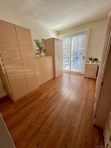 2410 Albatross St 9, San Diego, CA 92101