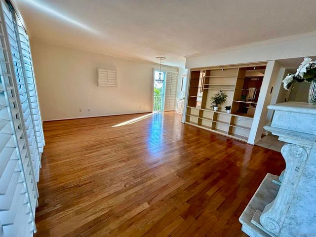 2410 Albatross St 9, San Diego, CA 92101