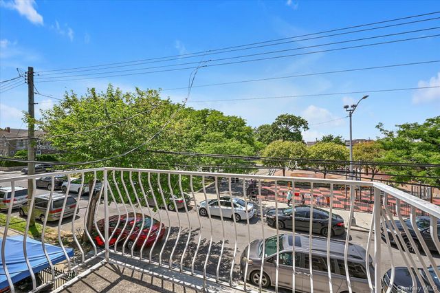 20-13 124th Street, College Point, NY 11356