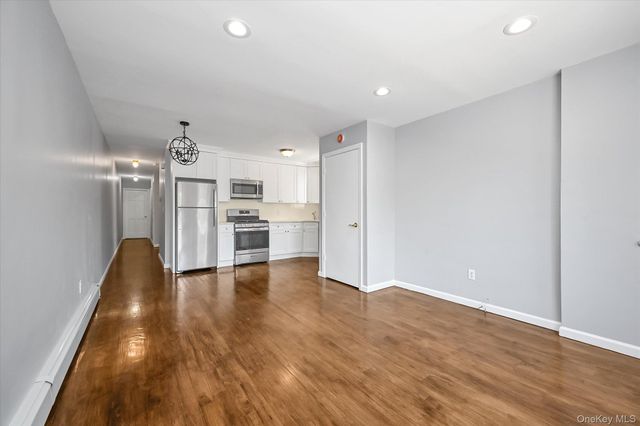 20-13 124th Street, College Point, NY 11356