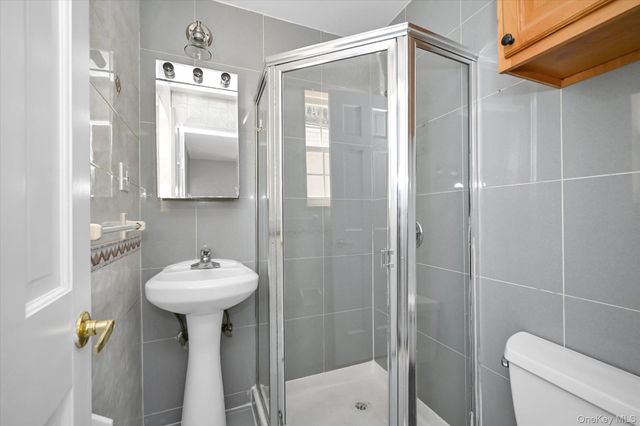 20-13 124th Street, College Point, NY 11356