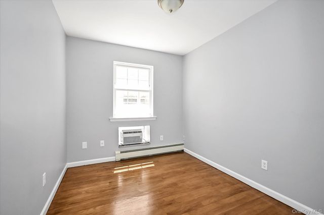 20-13 124th Street, College Point, NY 11356