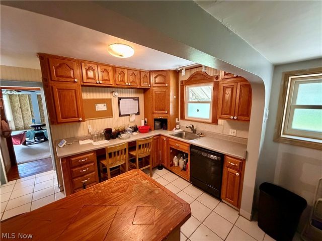 85 Homestead Drive, Boardman, OH 44512