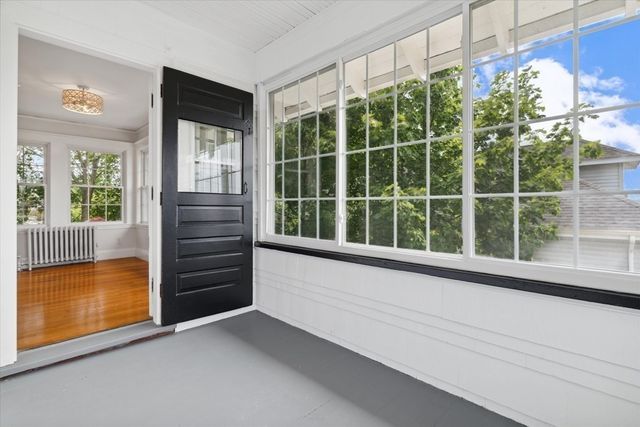 21-23 Richards Rd 2, Watertown, MA 02472