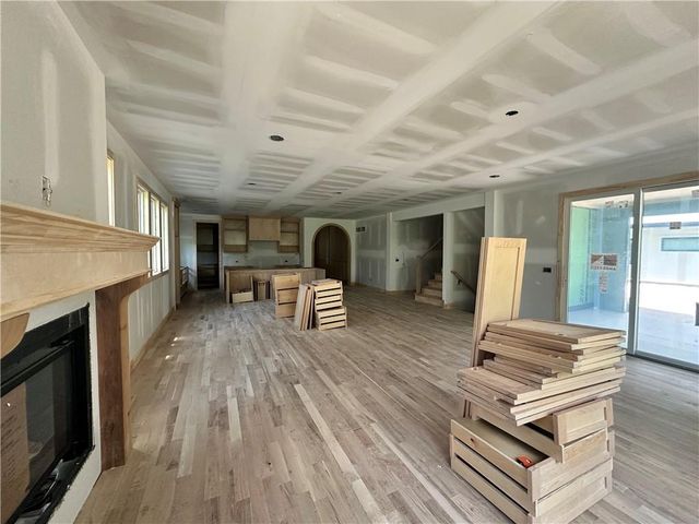 7111 Linden Street, Prairie Village, KS 66208