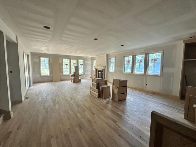 7111 Linden Street, Prairie Village, KS 66208