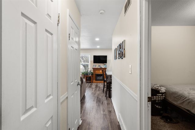 5600 SE 4th Street, Des Moines, IA 50315