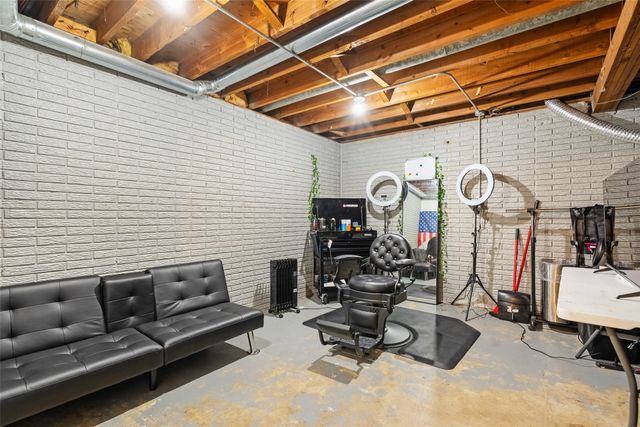 5600 SE 4th Street, Des Moines, IA 50315