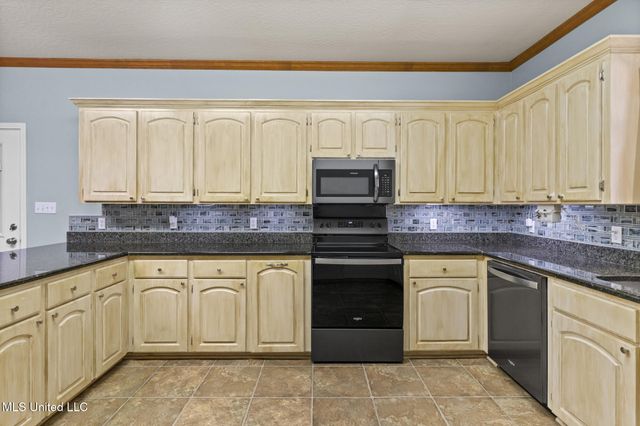 304 Boggy Hollow Road, Purvis, MS 39475