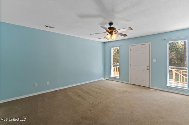 304 Boggy Hollow Road, Purvis, MS 39475