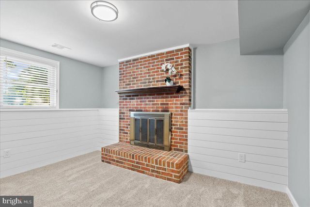 5512 FENCE POST CT, Centreville, VA 20120