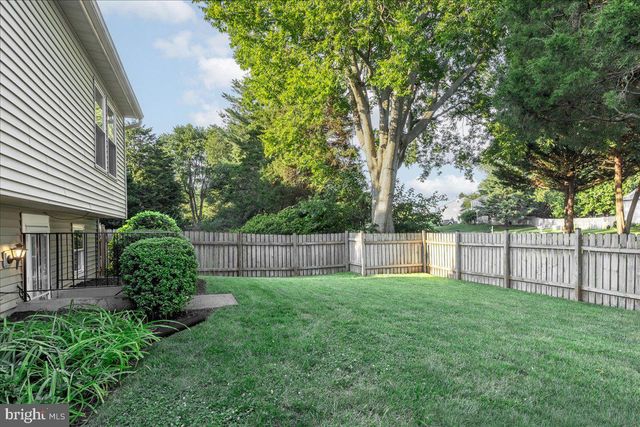 5512 FENCE POST CT, Centreville, VA 20120