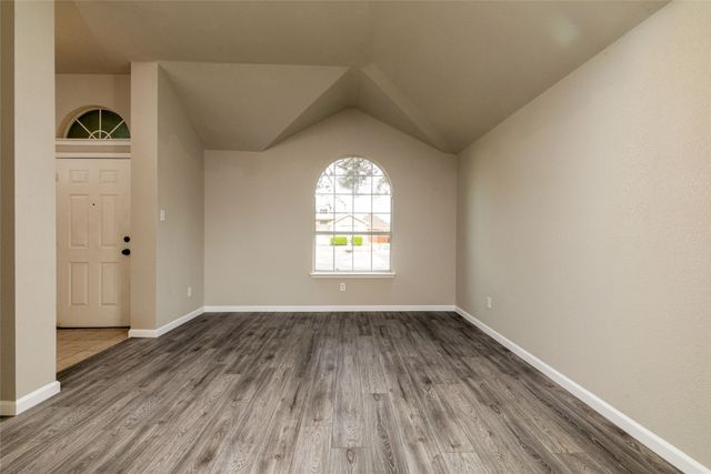 3247 Yeltes, Grand Prairie, TX 75054