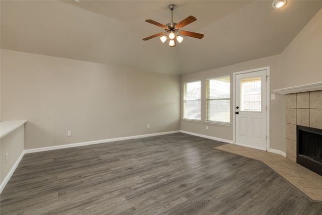 3247 Yeltes, Grand Prairie, TX 75054