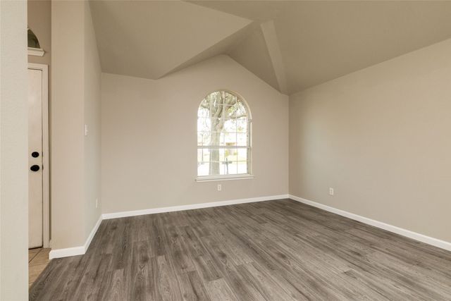 3247 Yeltes, Grand Prairie, TX 75054