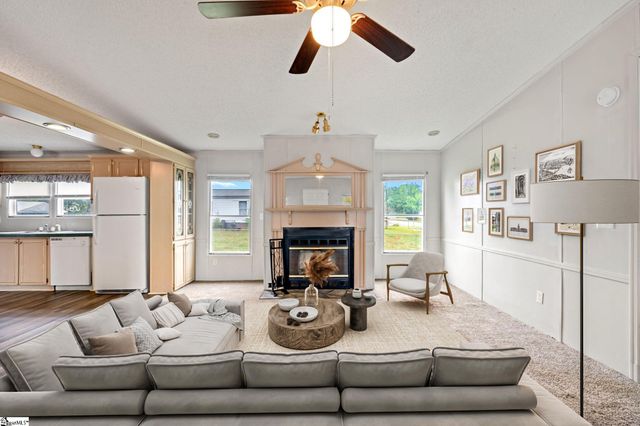 9 Natick Drive, Piedmont, SC 29673