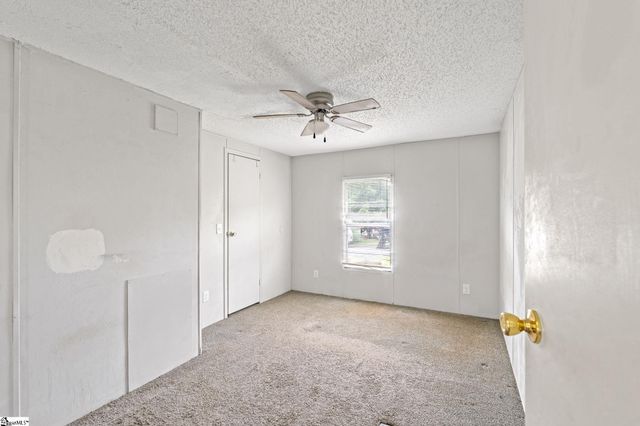 9 Natick Drive, Piedmont, SC 29673