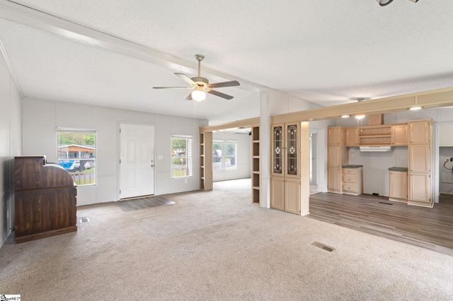 9 Natick Drive, Piedmont, SC 29673