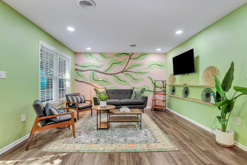 5006 Durant Avenue, North Charleston, SC 29405